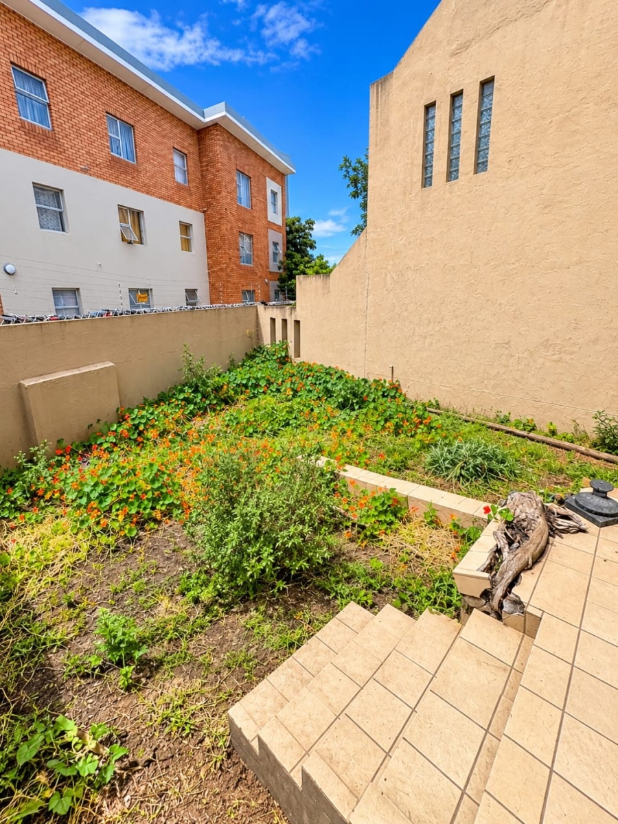 2 Bedroom Property for Sale in Southernwood Eastern Cape